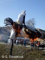 * Z DĚNÍ VE MĚSTĚ