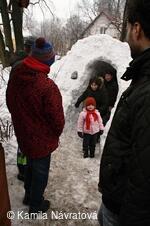 * Z DĚNÍ VE MĚSTĚ