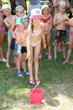 * Z DĚNÍ VE MĚSTĚ